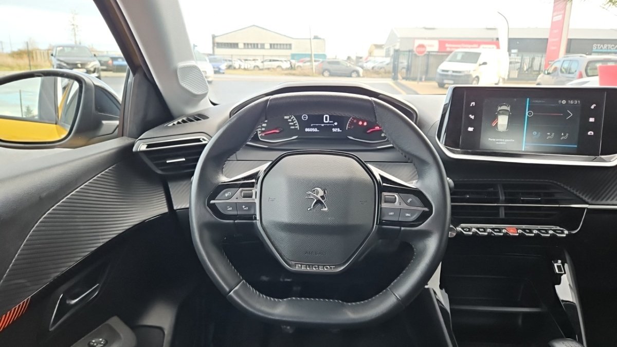 Peugeot 208 - Photo 15