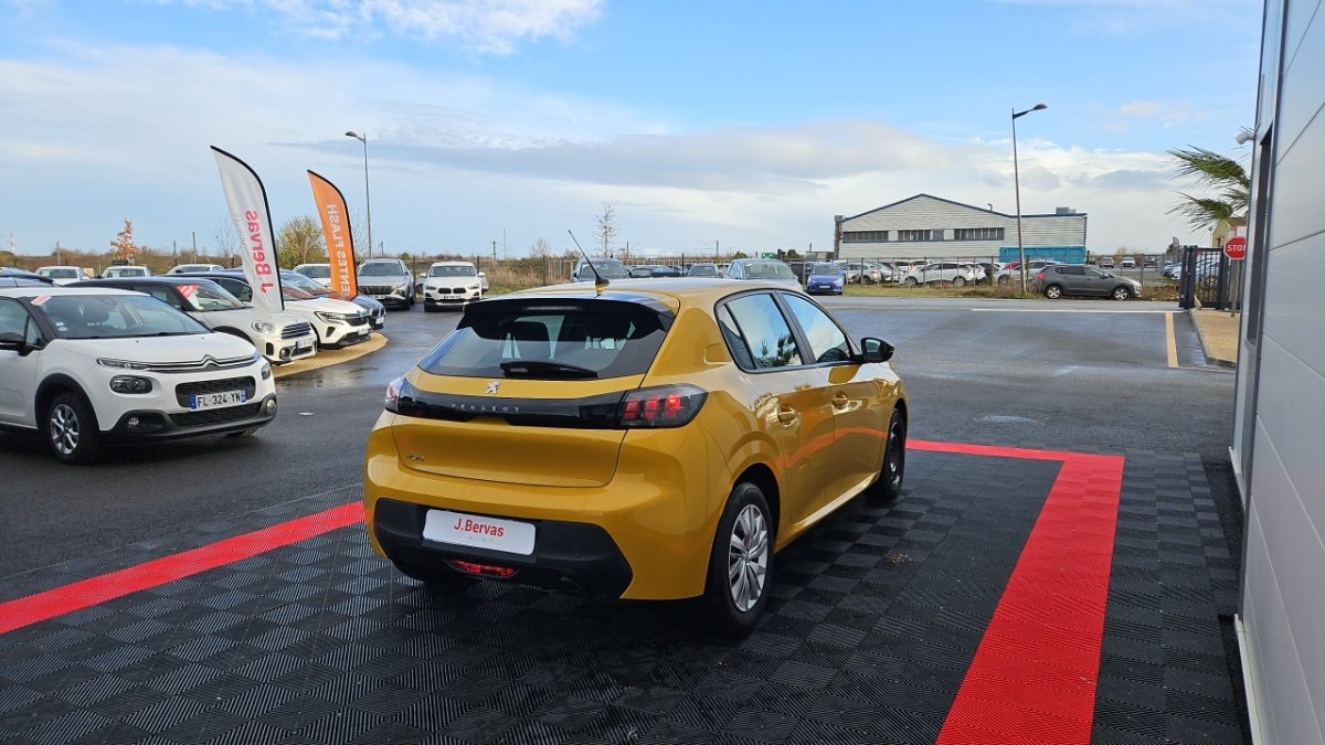 Peugeot 208 - Photo 5