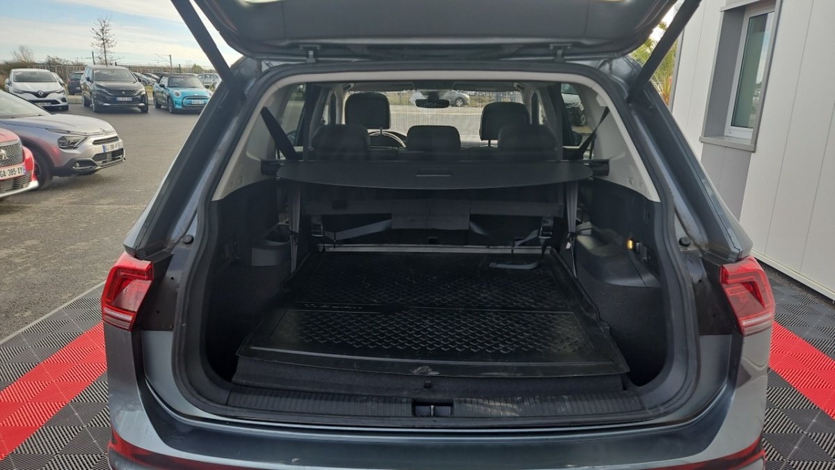 Volkswagen Tiguan Allspace - Photo 9
