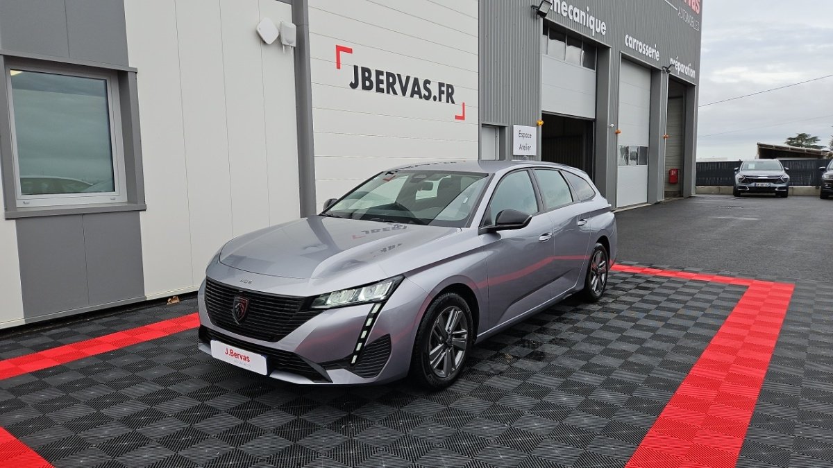 Peugeot 308 SW - Photo 1