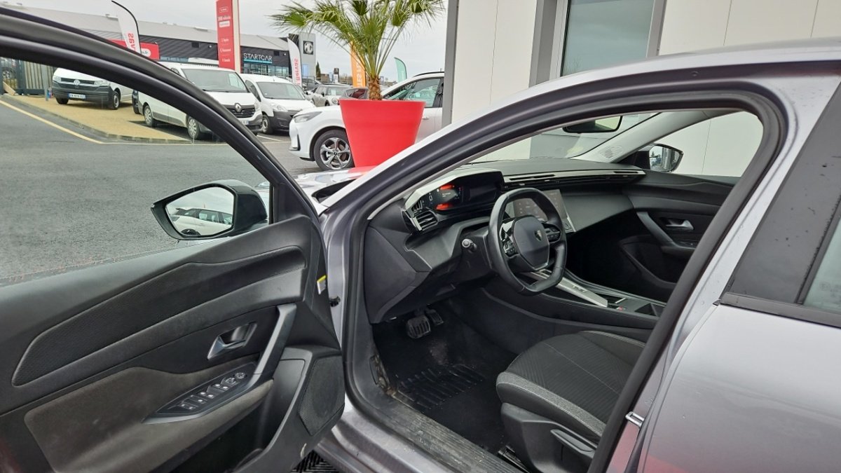 Peugeot 308 SW - Photo 11