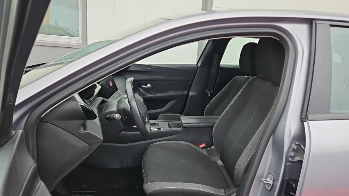 Peugeot 308 SW - Photo 12