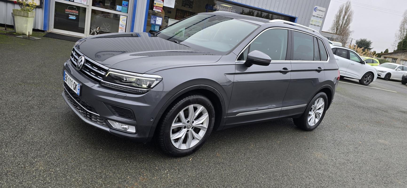 Volkswagen Tiguan - Photo 1