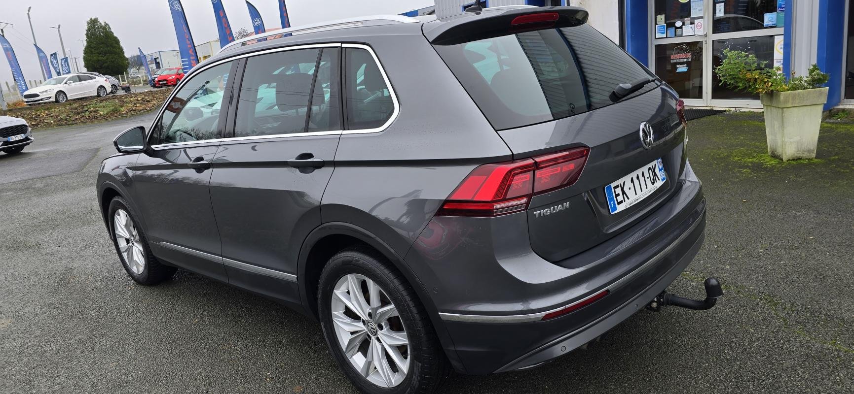 Volkswagen Tiguan - Photo 4