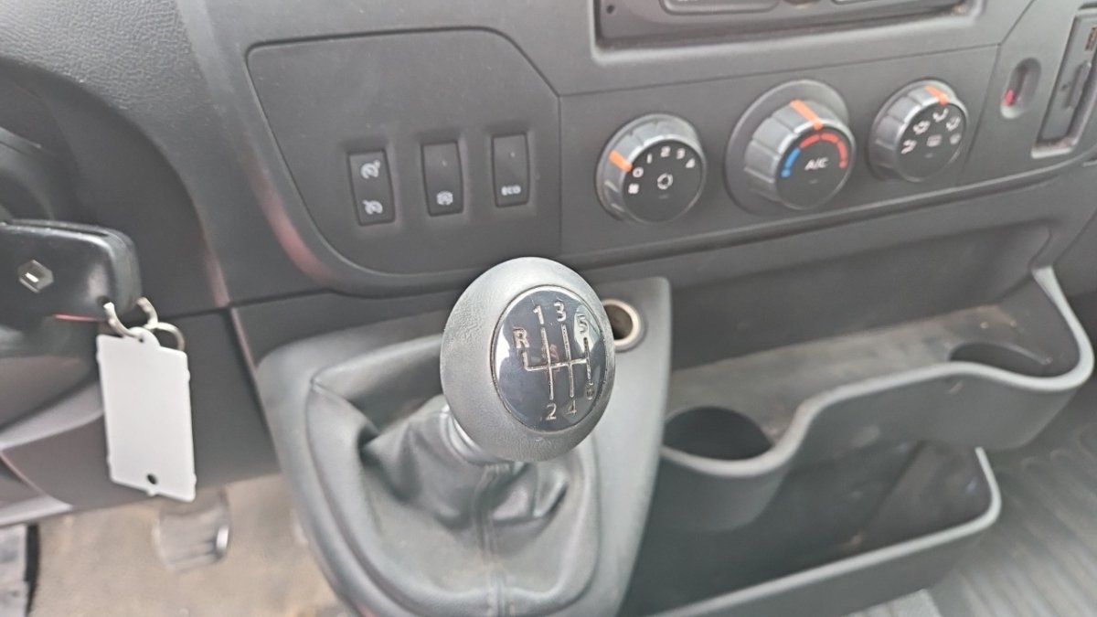 Renault Master - Photo 24