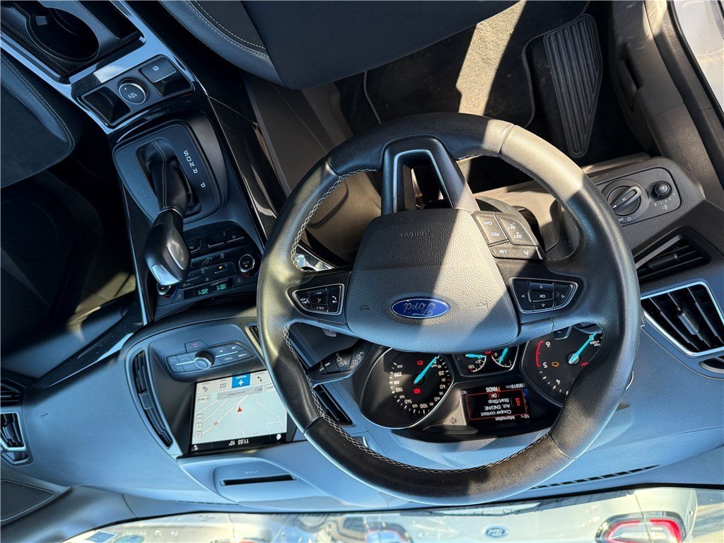 Ford Kuga - Photo 5