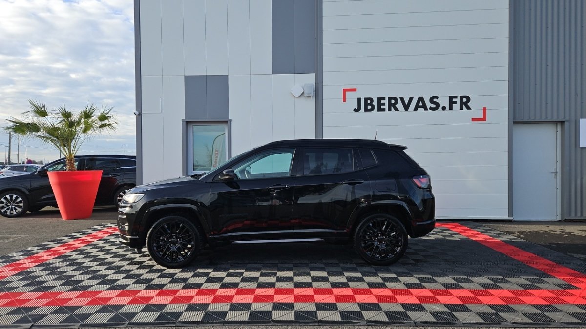 Jeep Compass - Photo 2