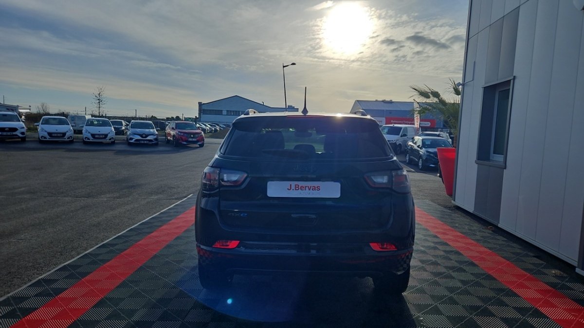 Jeep Compass - Photo 4