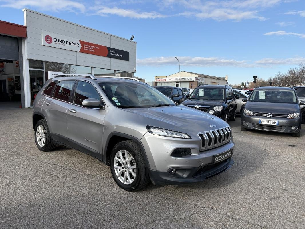 Jeep Cherokee - Photo 4