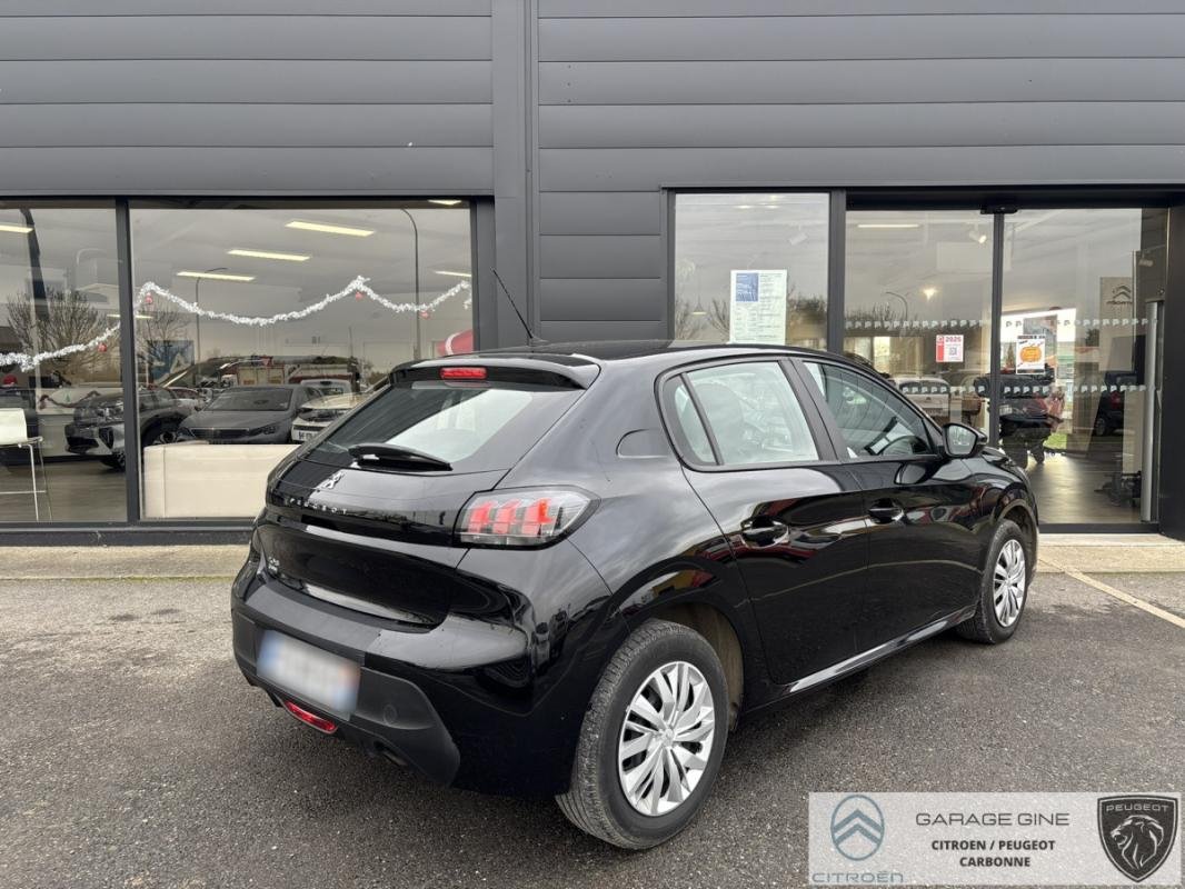 Peugeot 208 - Photo 3