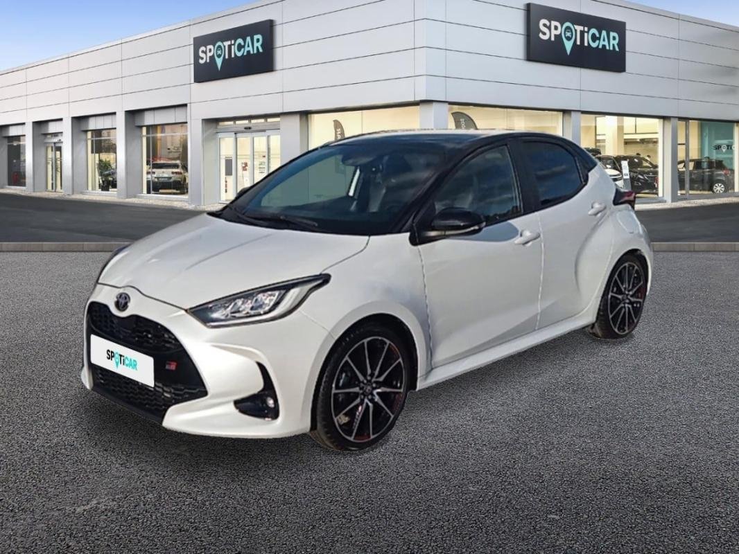 Toyota Yaris - Photo 1