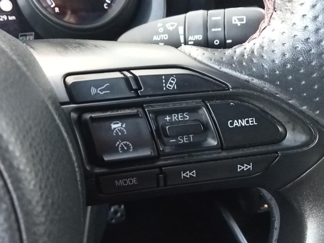 Toyota Yaris - Photo 14