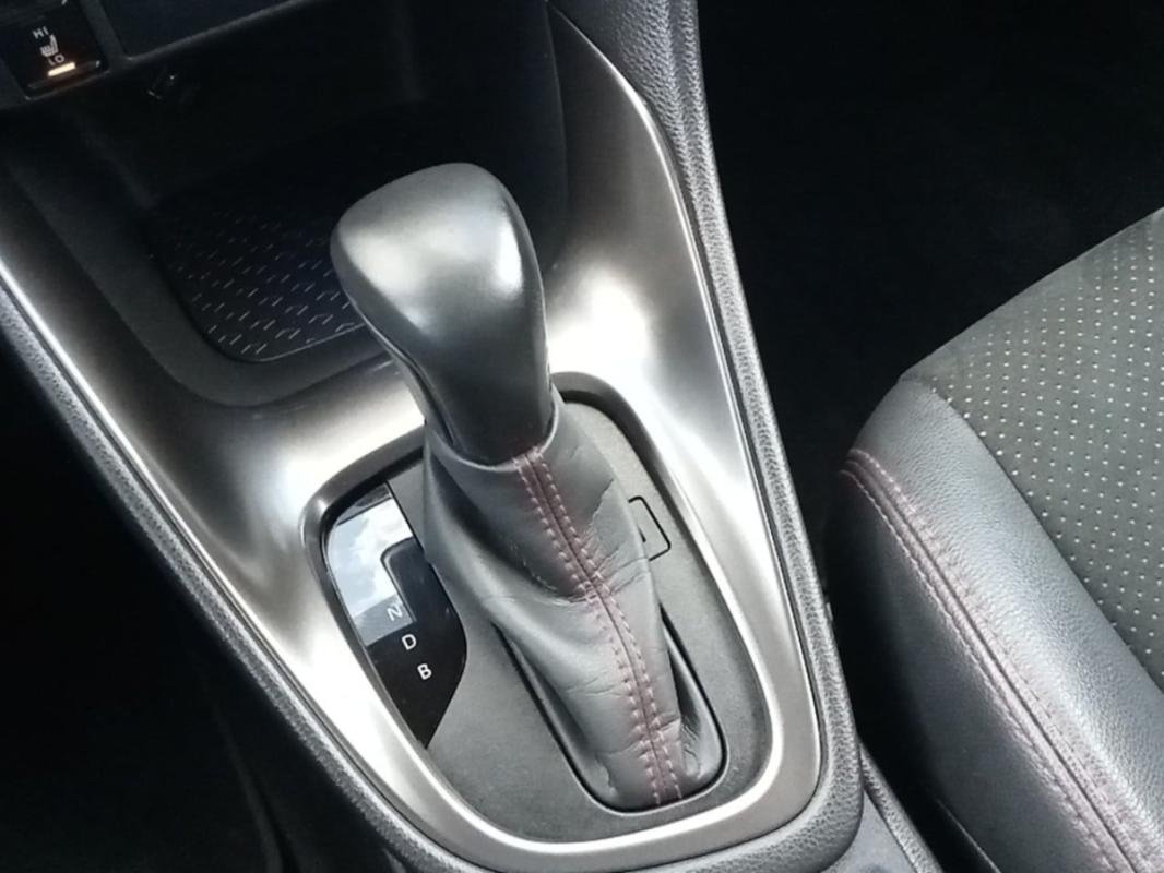 Toyota Yaris - Photo 24