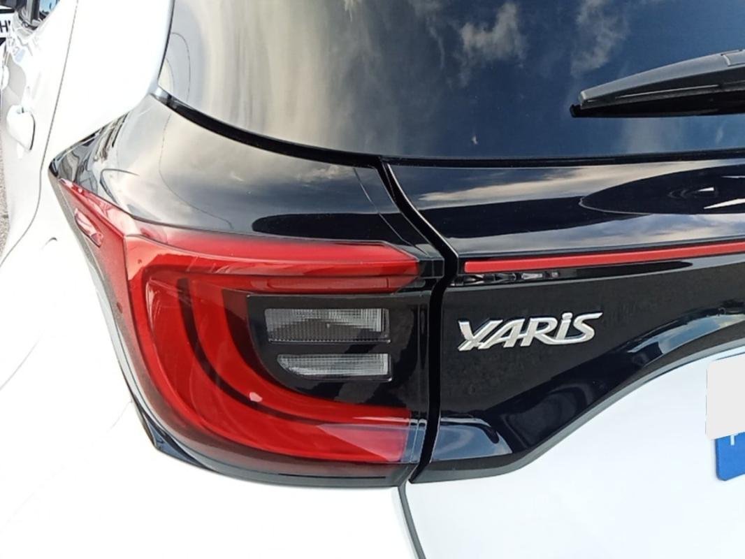 Toyota Yaris - Photo 31