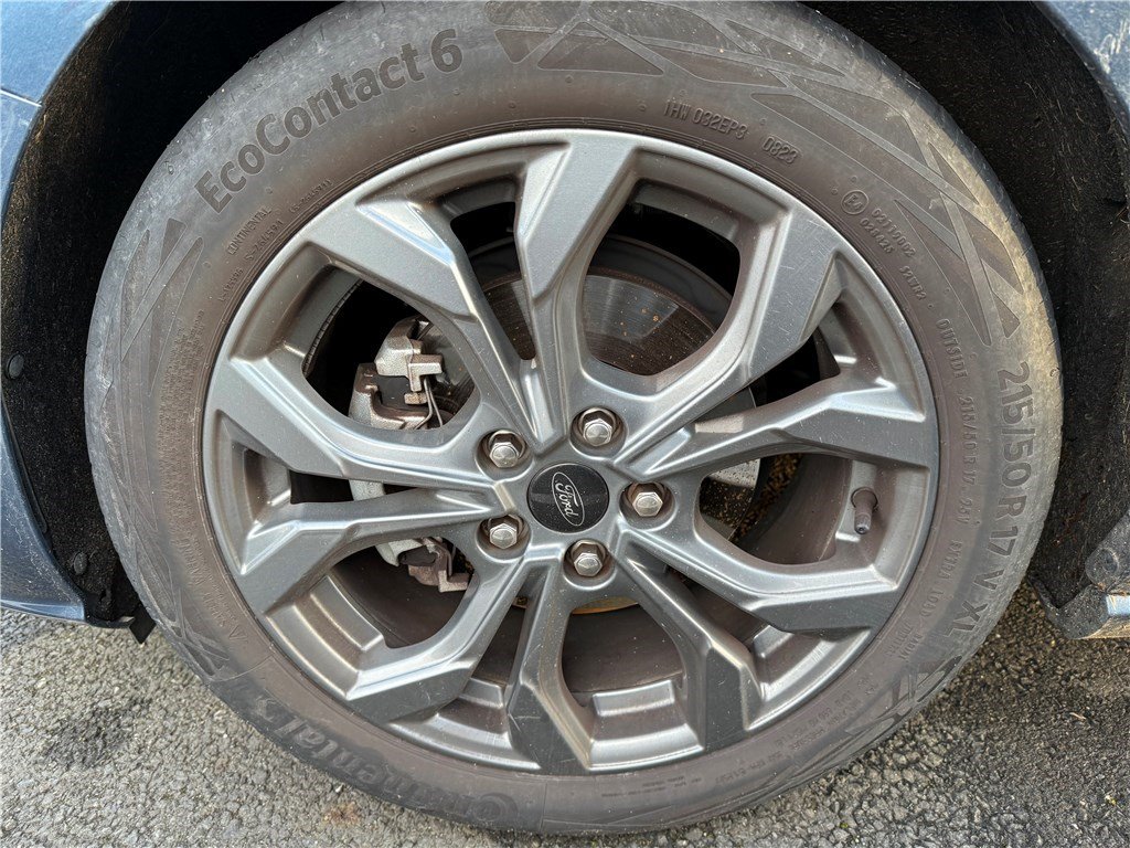 Ford Focus - Photo 12
