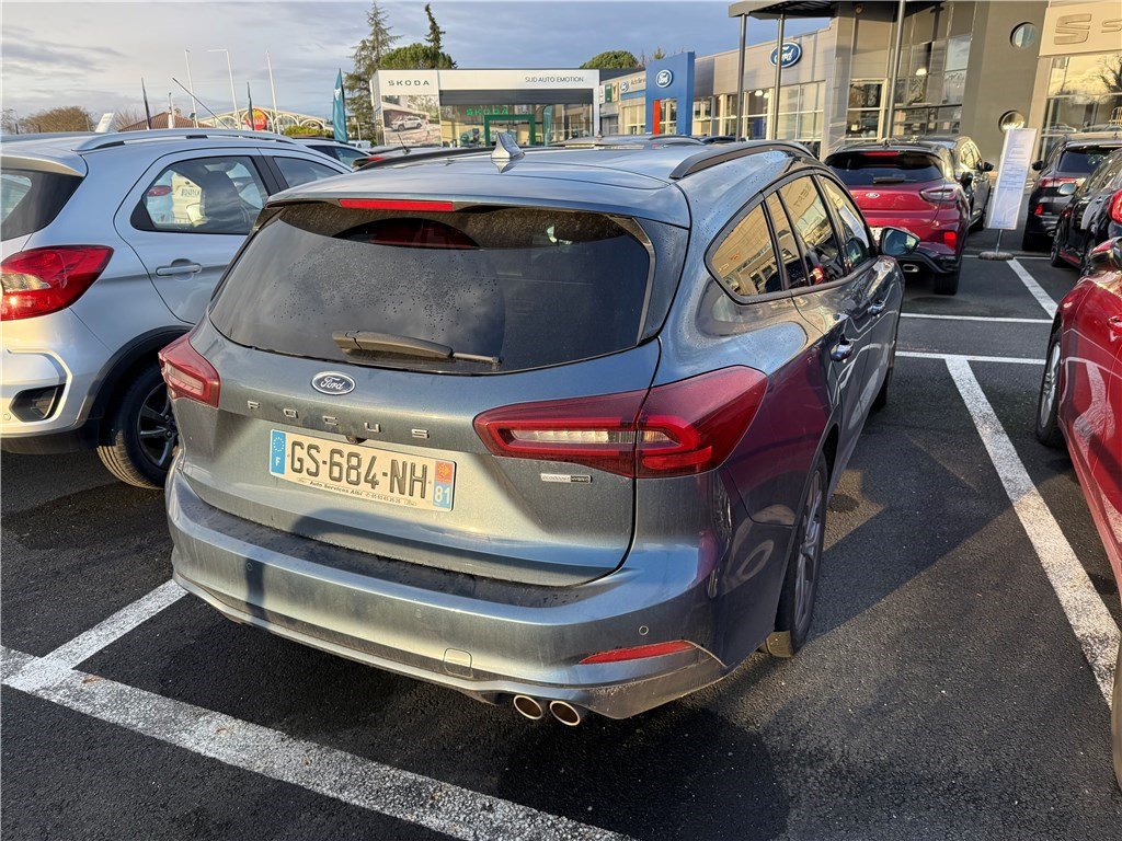 Ford Focus - Photo 4