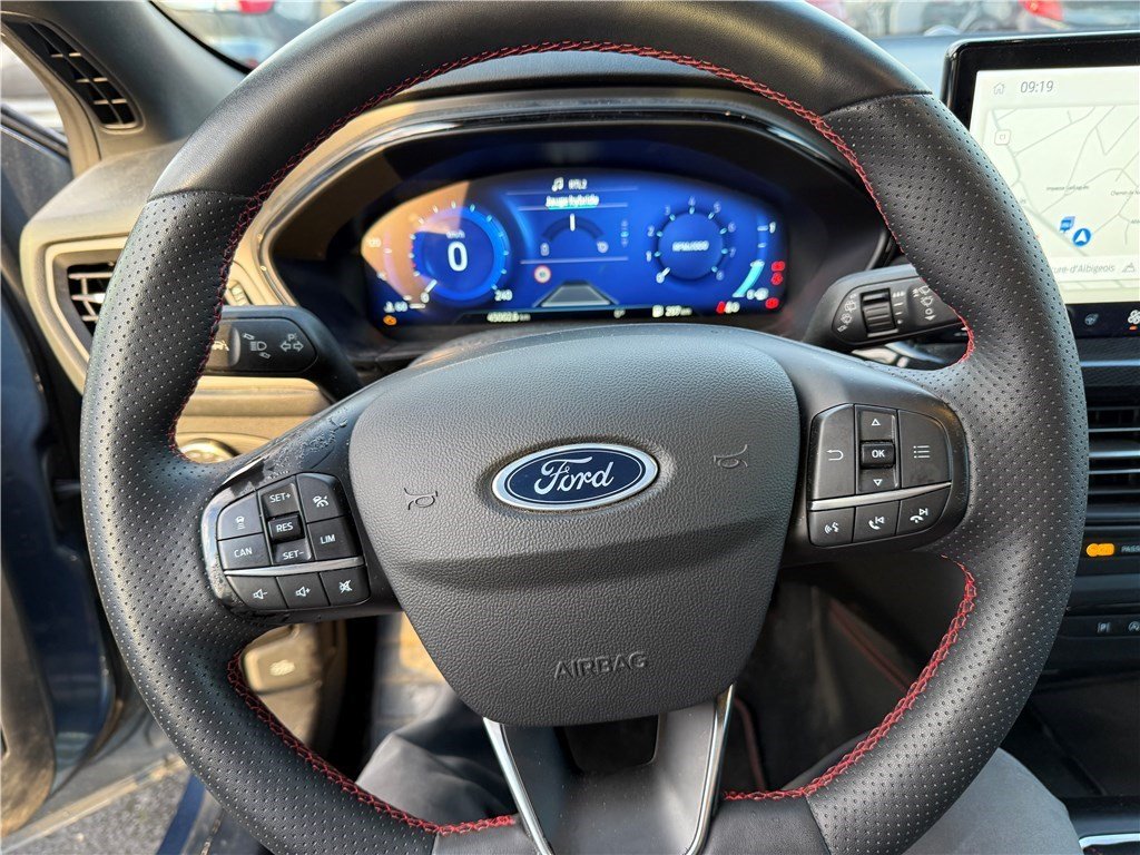 Ford Focus - Photo 6