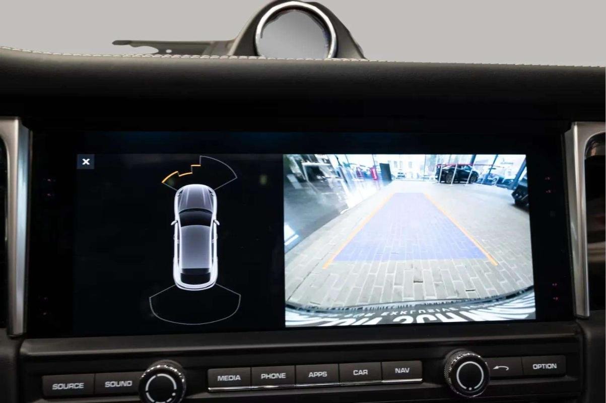 Porsche Macan - Photo 23