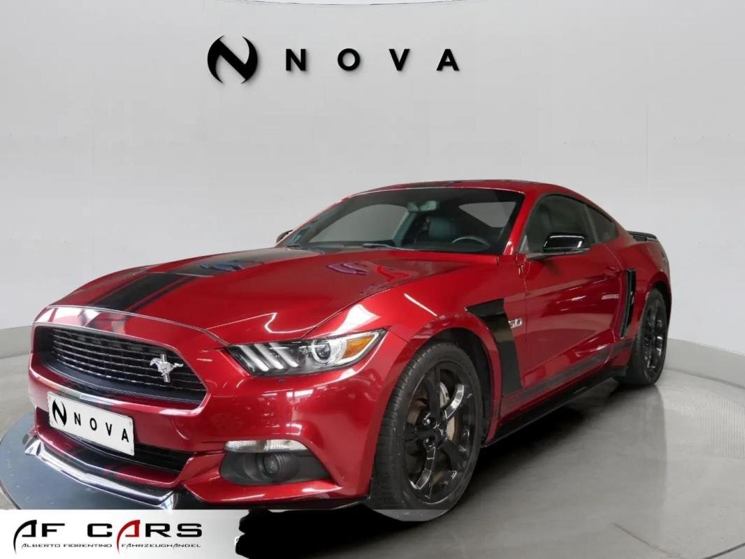 Ford Mustang - Photo 3
