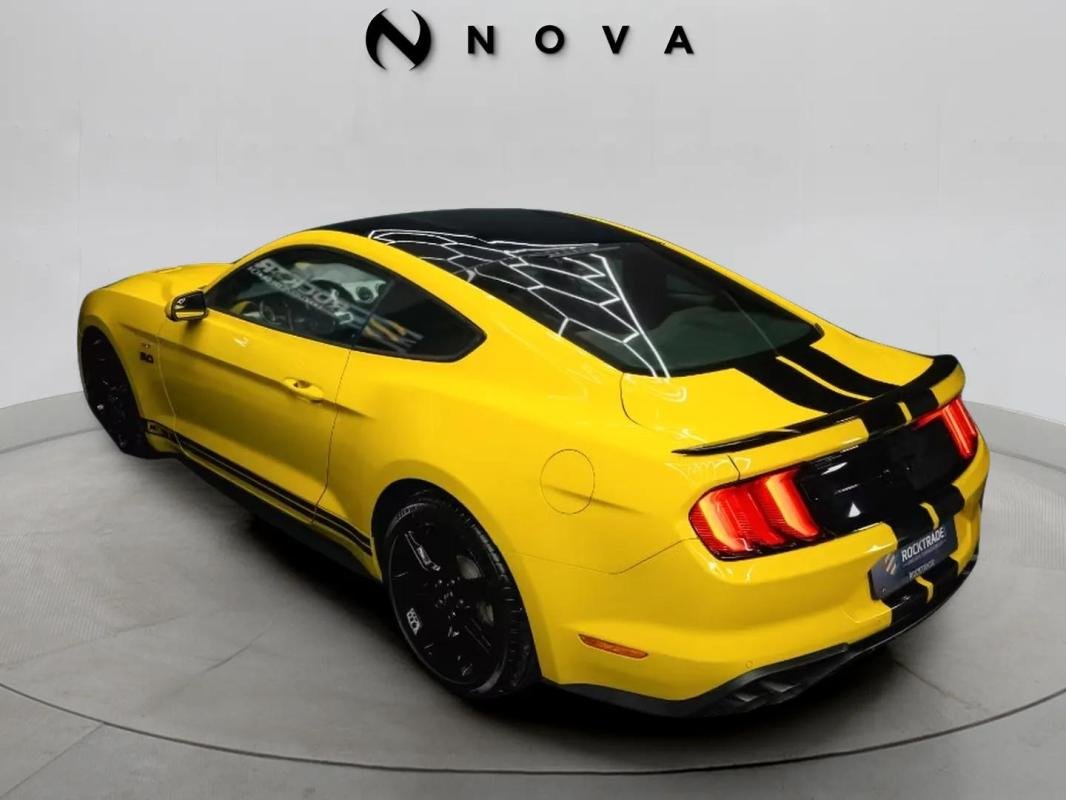 Ford Mustang - Photo 13