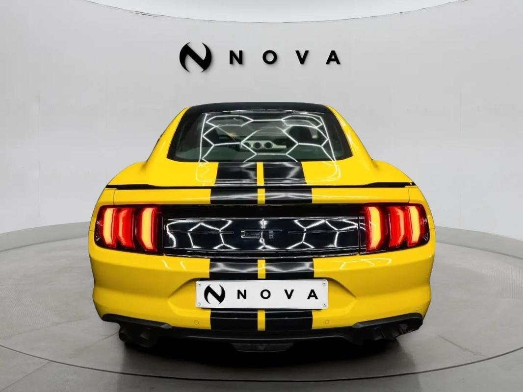 Ford Mustang - Photo 15