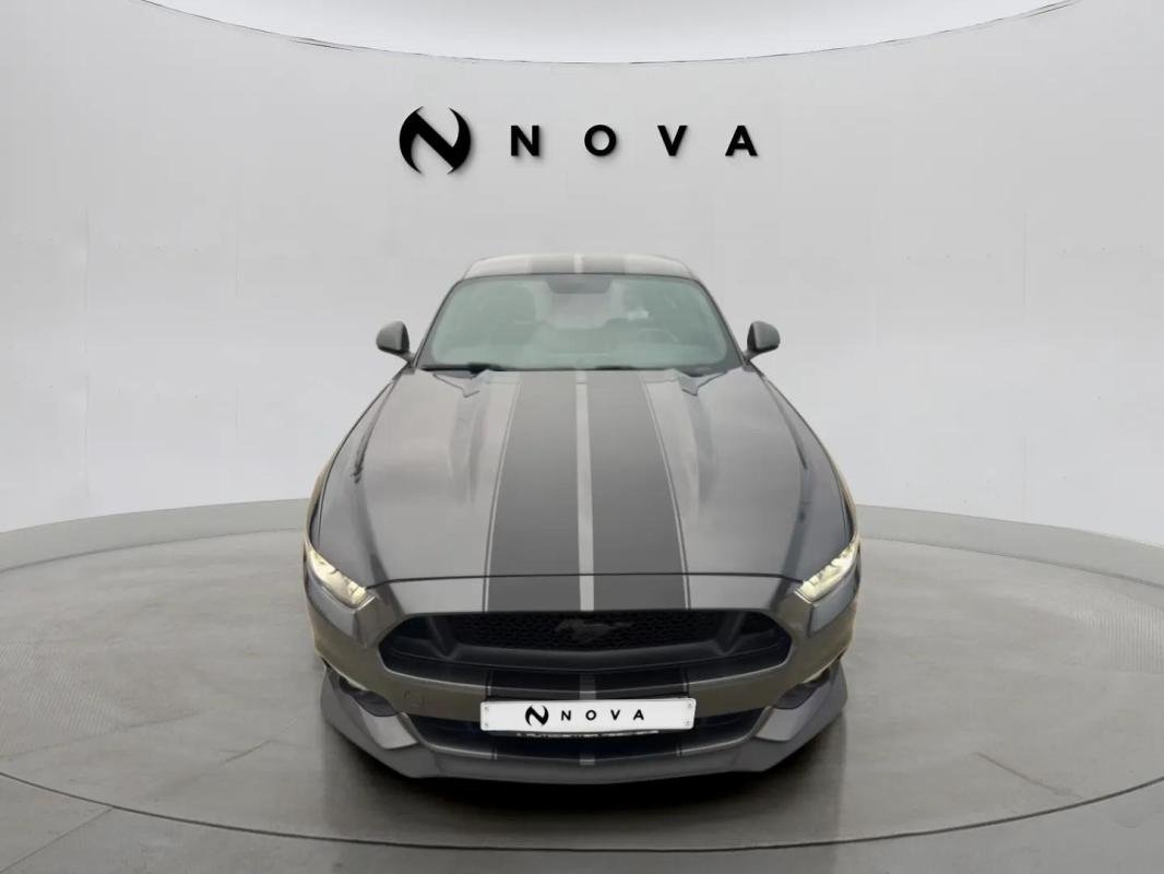 Ford Mustang - Photo 5