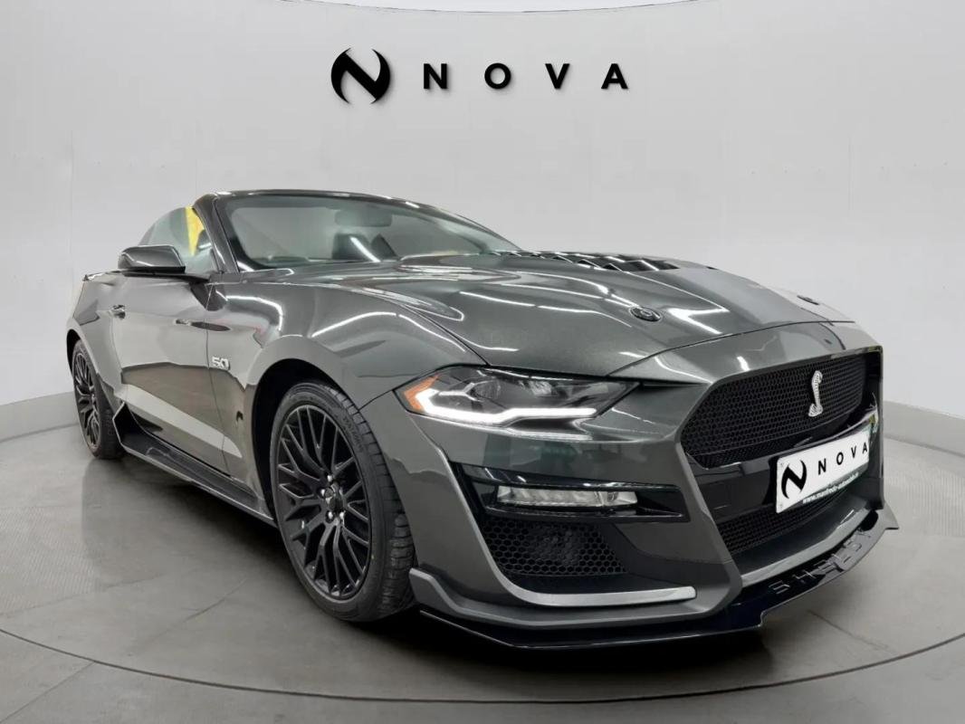 Ford Mustang - Photo 2