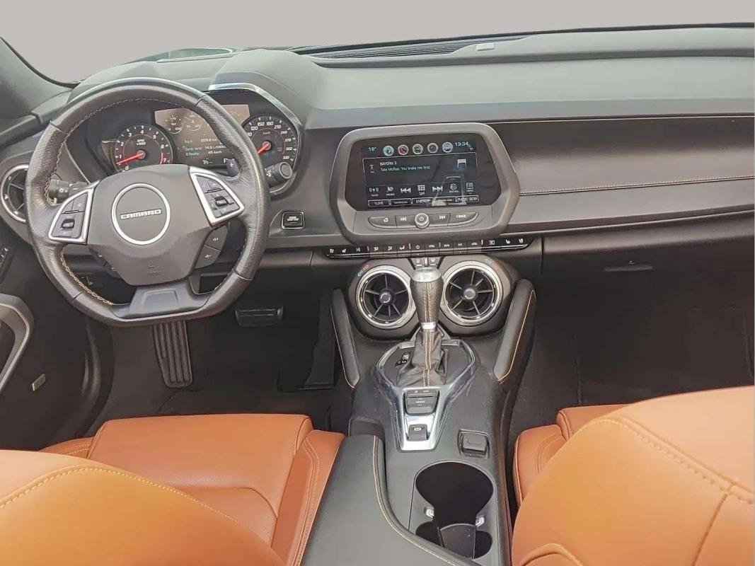Chevrolet Camaro - Photo 11