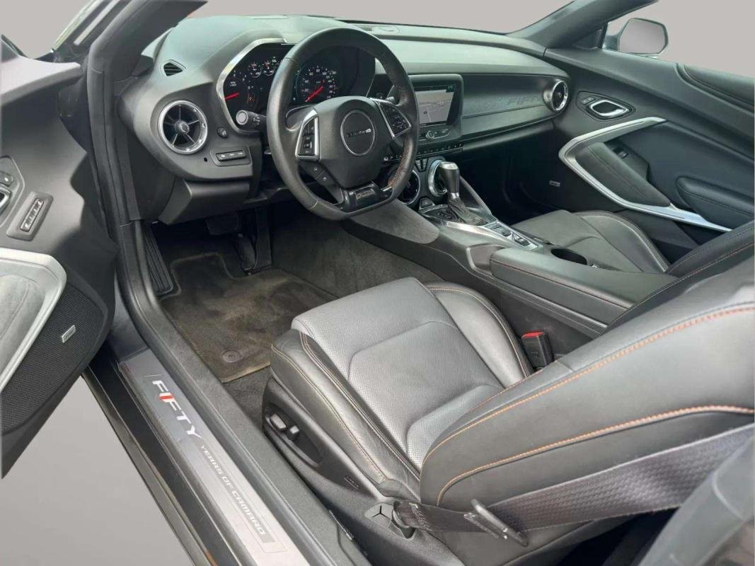 Chevrolet Camaro - Photo 17