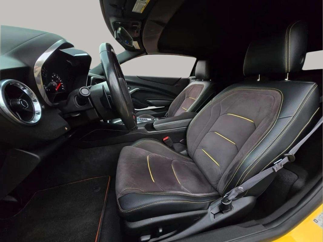 Chevrolet Camaro - Photo 11