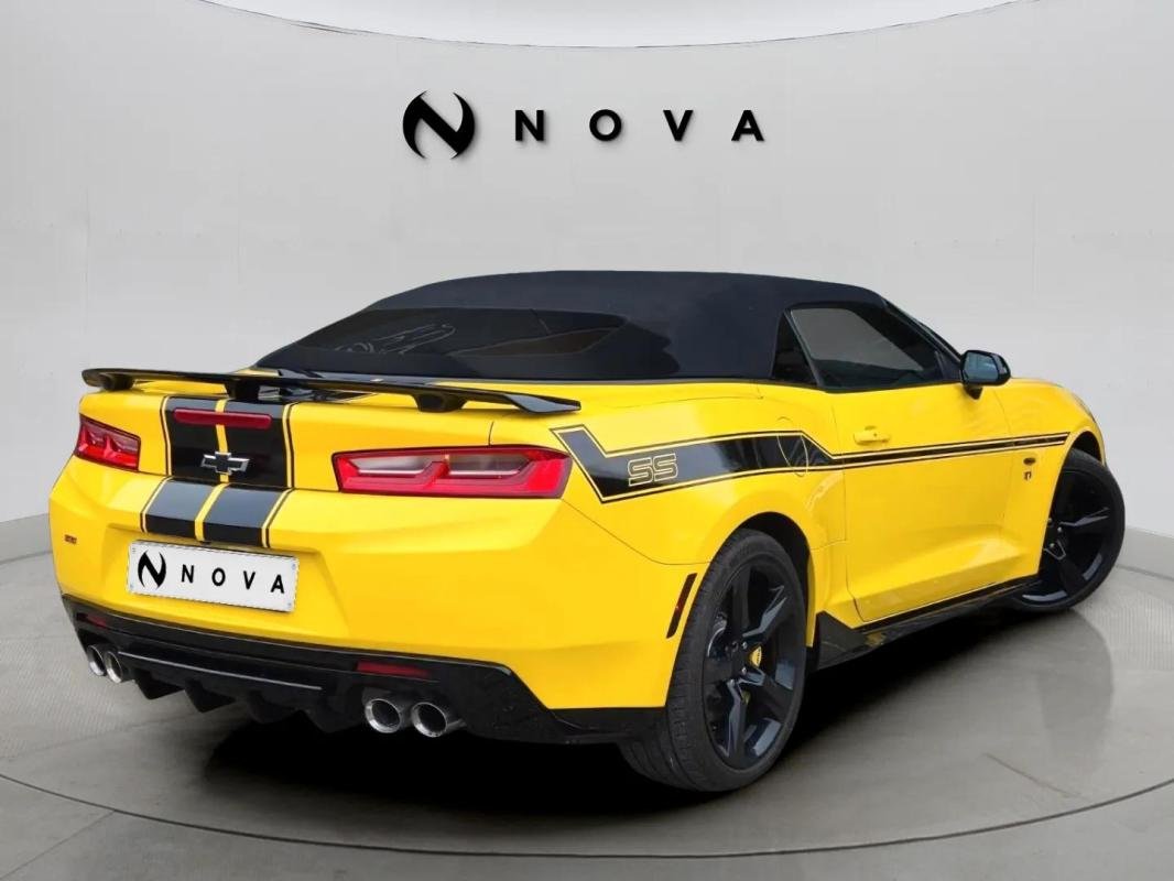 Chevrolet Camaro - Photo 2