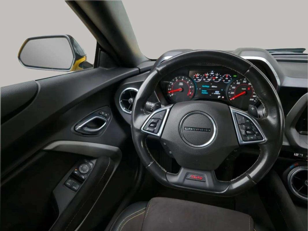 Chevrolet Camaro - Photo 10