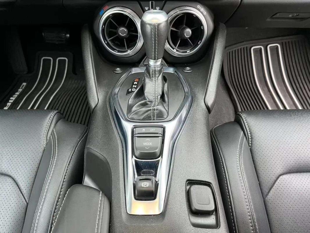 Chevrolet Camaro - Photo 14