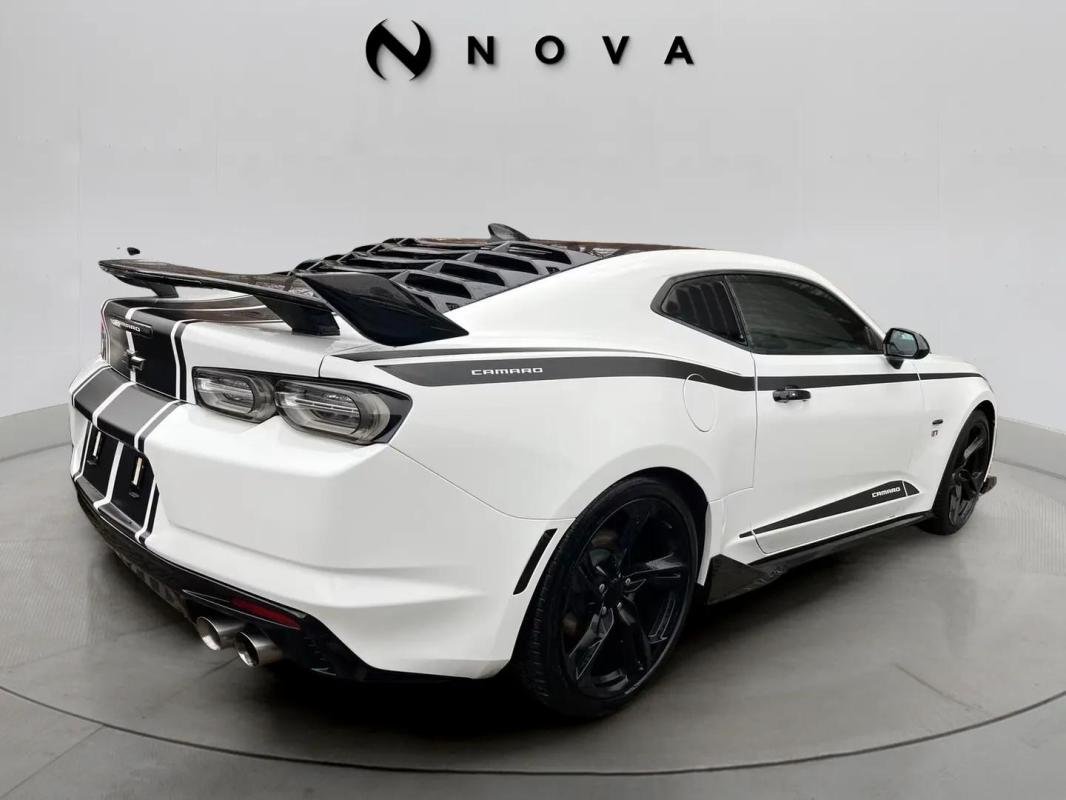 Chevrolet Camaro - Photo 4