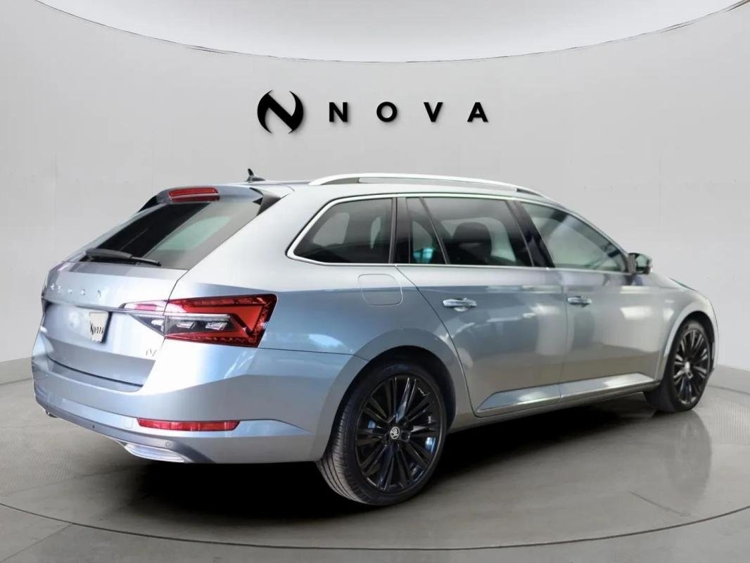 Skoda Superb - Photo 2
