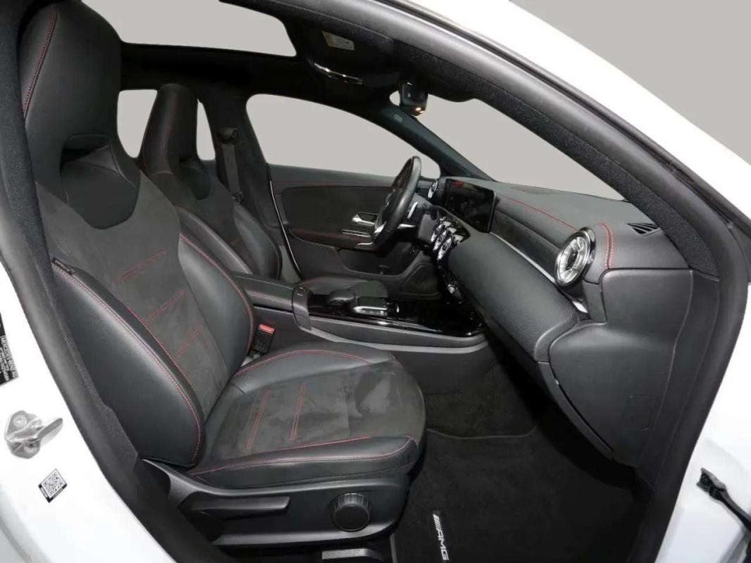 Mercedes CLA - Photo 15
