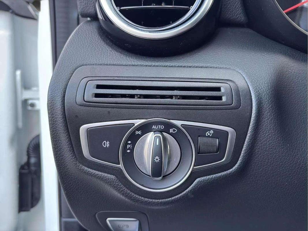 Mercedes Classe C - Photo 23
