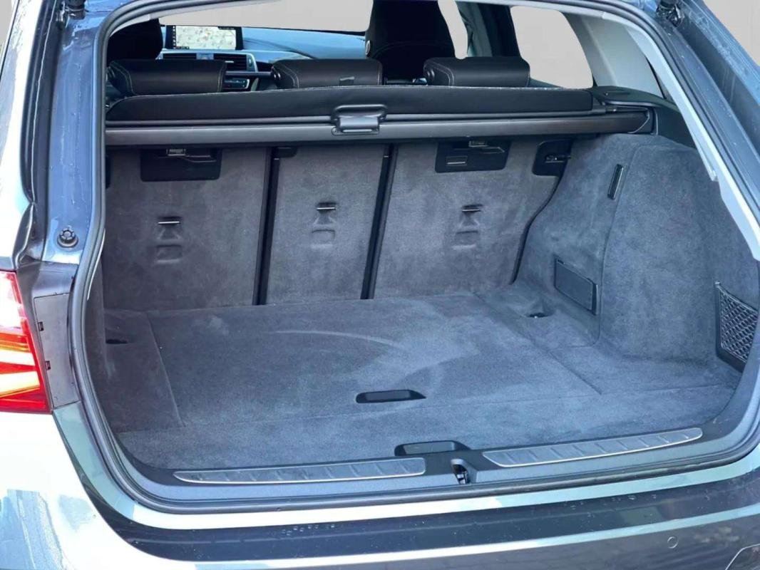 BMW 340 - Photo 19