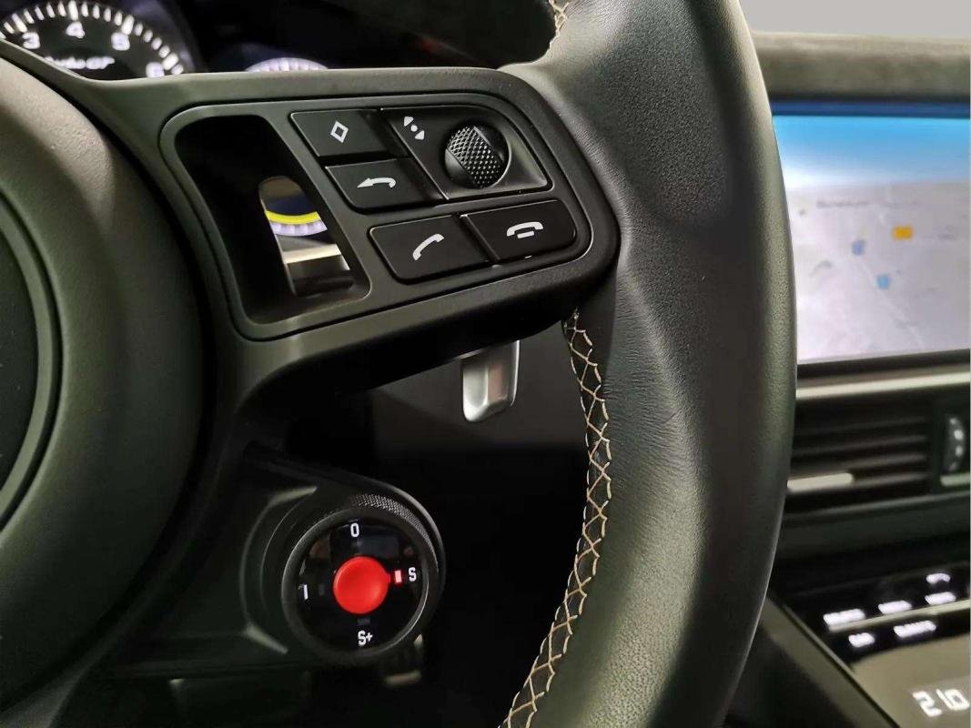 Porsche Cayenne - Photo 11