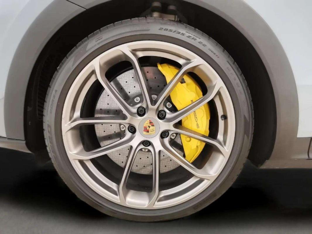 Porsche Cayenne - Photo 16