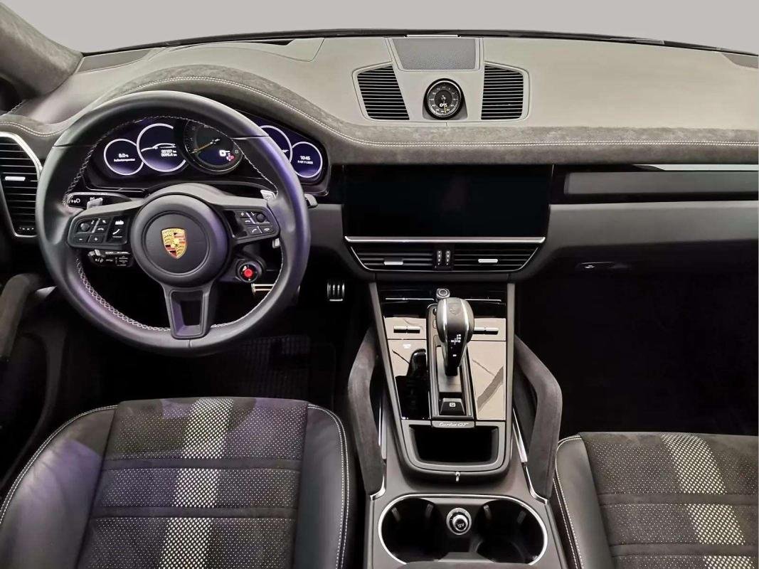 Porsche Cayenne - Photo 29