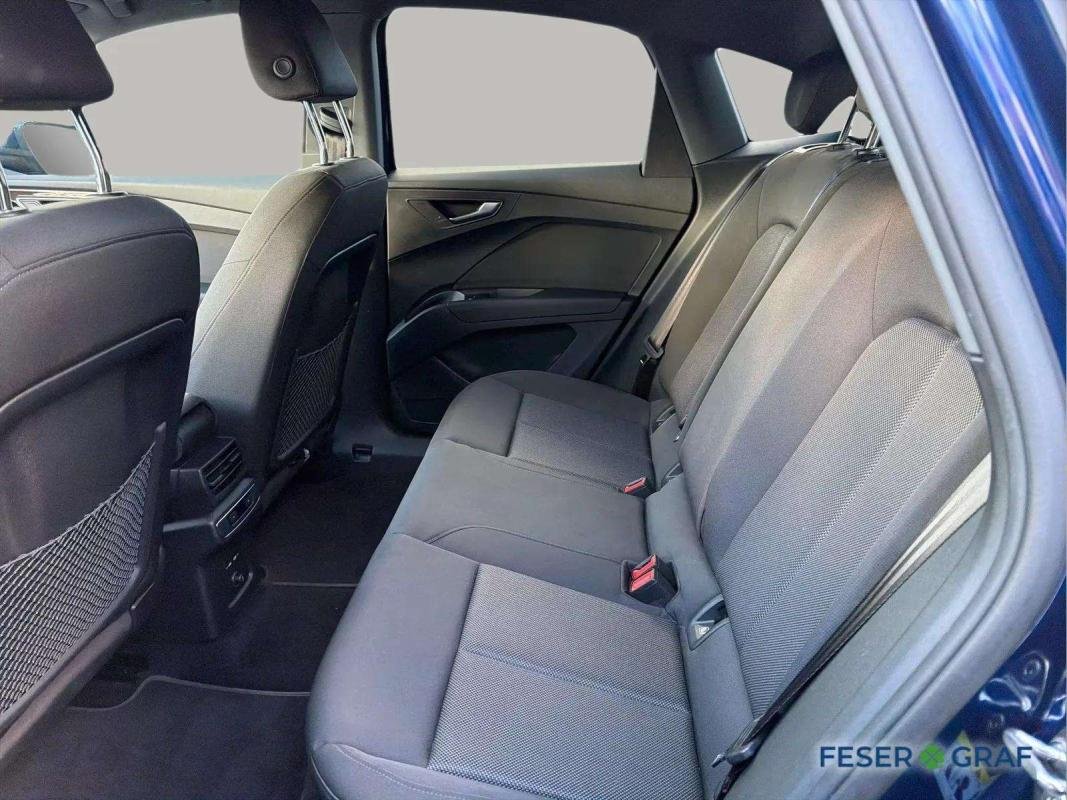 Audi Q4 Sportback e-tron - Photo 11