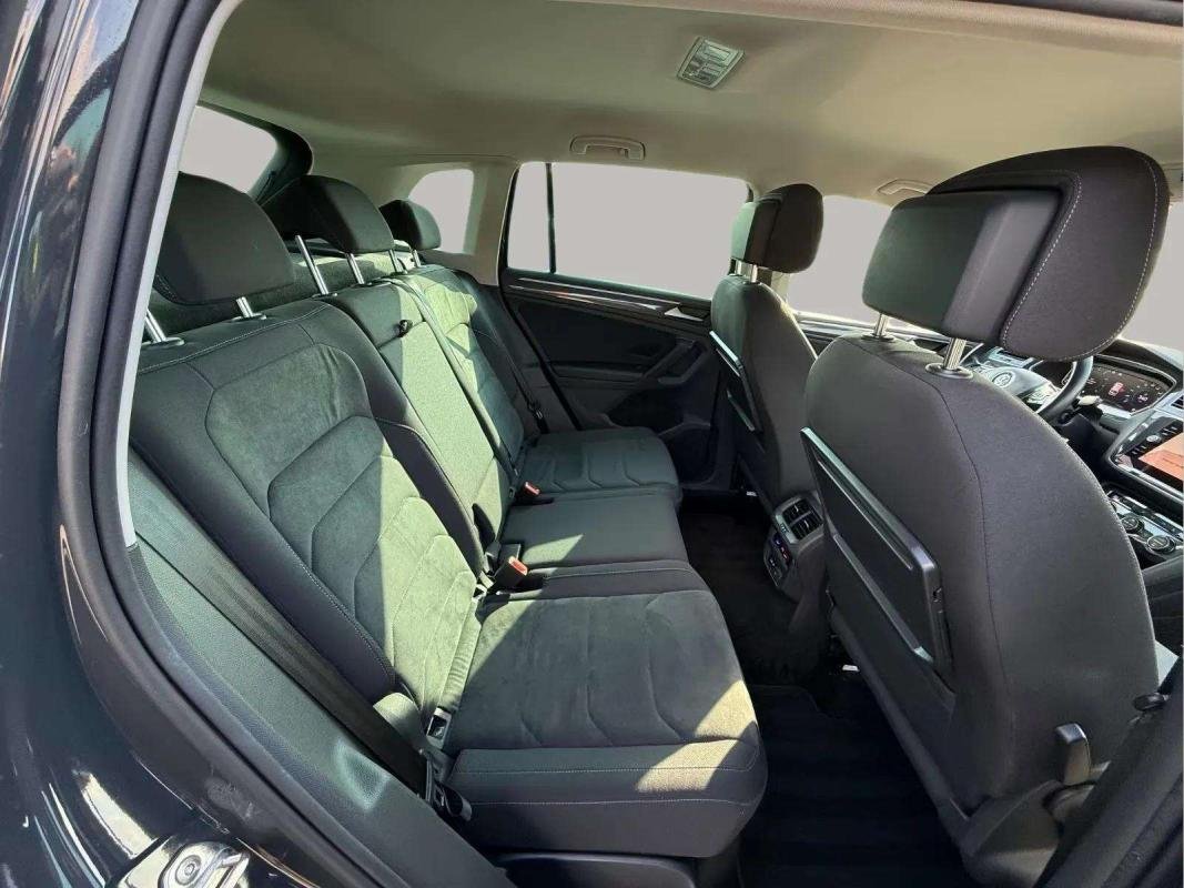 Volkswagen Tiguan - Photo 13