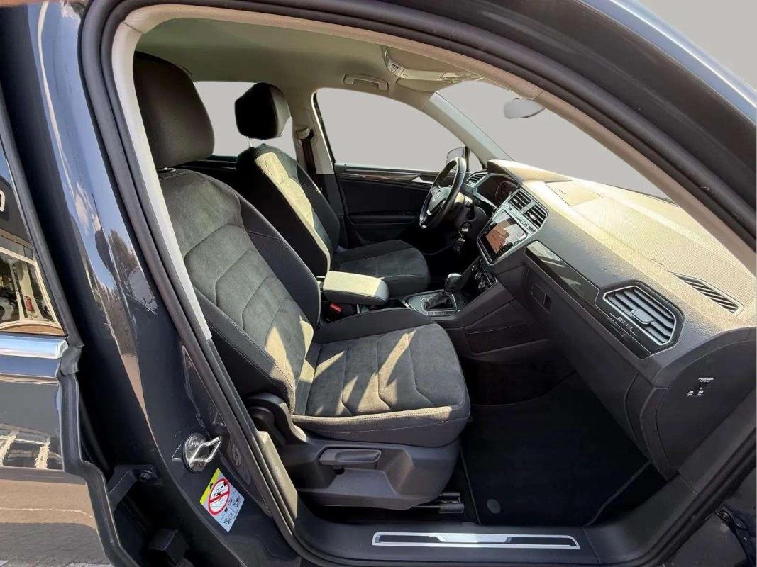 Volkswagen Tiguan - Photo 25