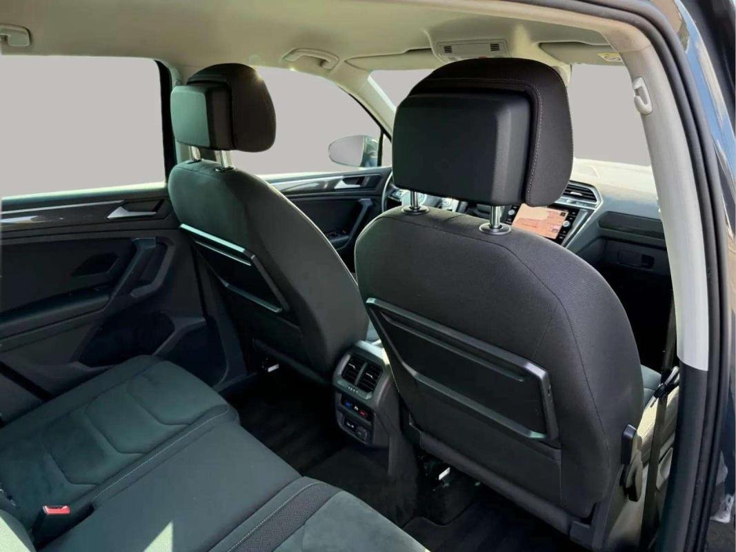 Volkswagen Tiguan - Photo 9