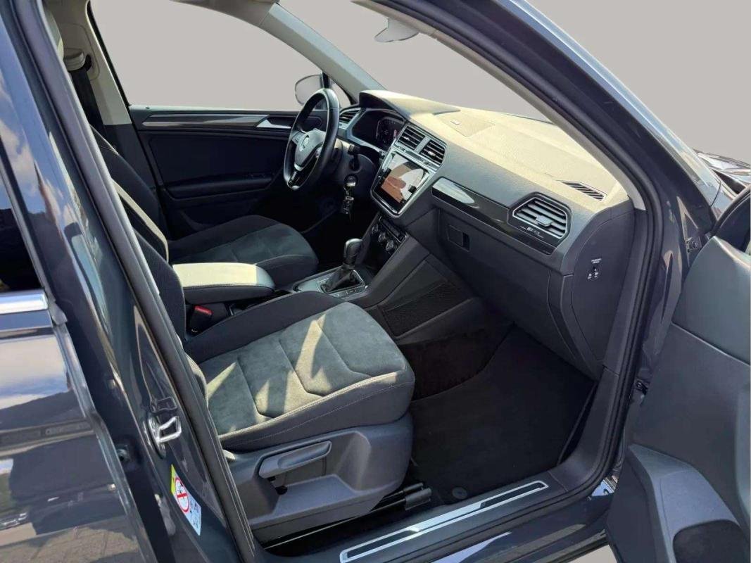 Volkswagen Tiguan - Photo 10