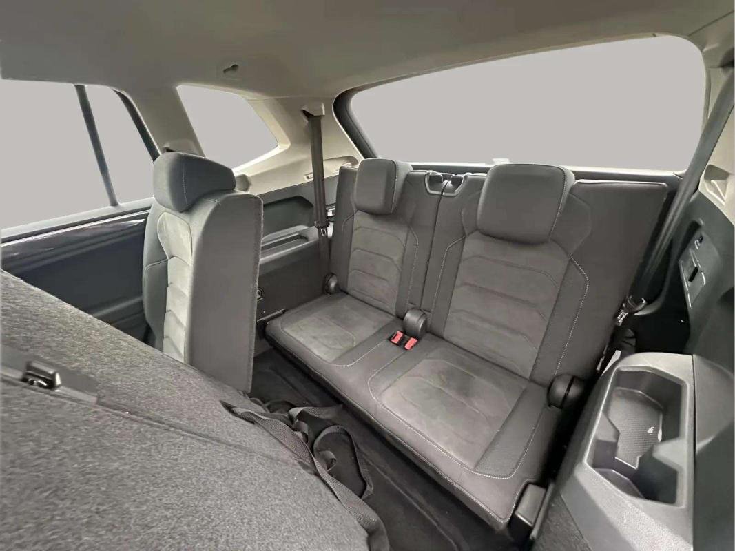 Volkswagen Tiguan Allspace - Photo 19