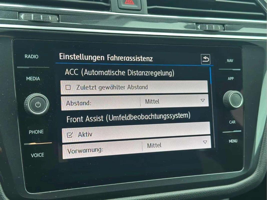 Volkswagen Tiguan Allspace - Photo 24