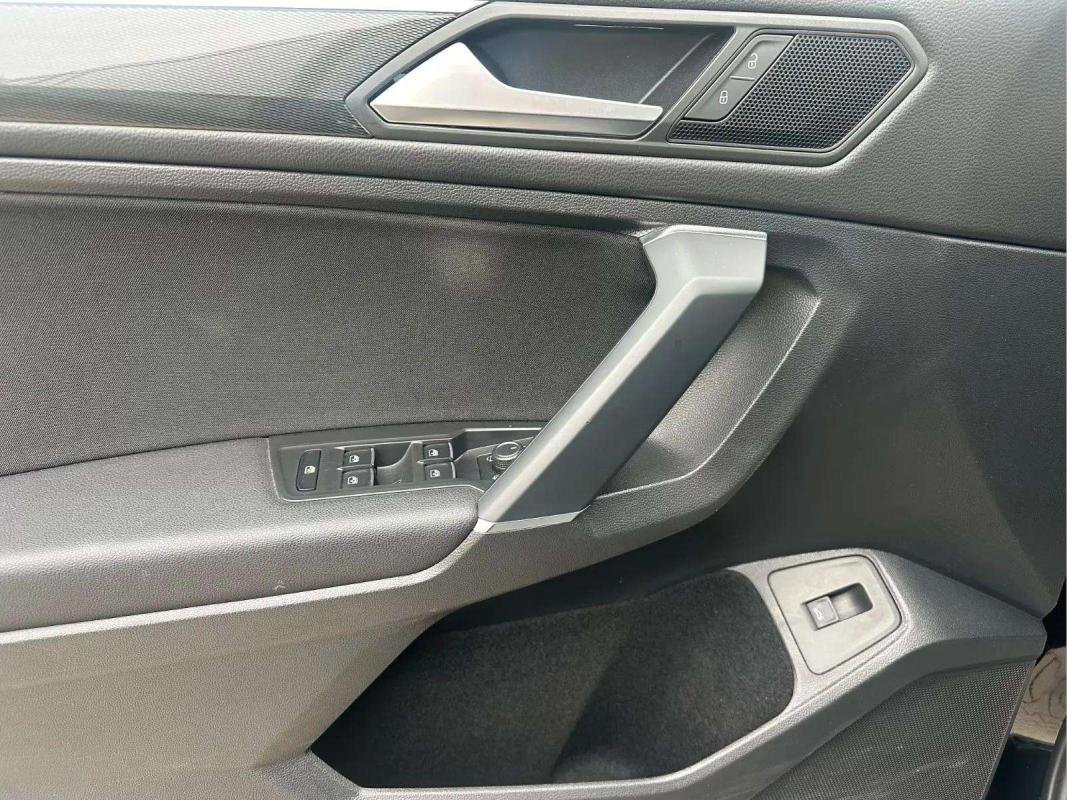 Volkswagen Tiguan Allspace - Photo 31