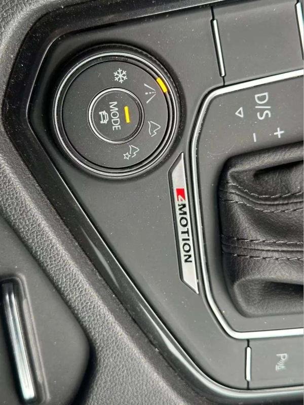 Volkswagen Tiguan Allspace - Photo 9